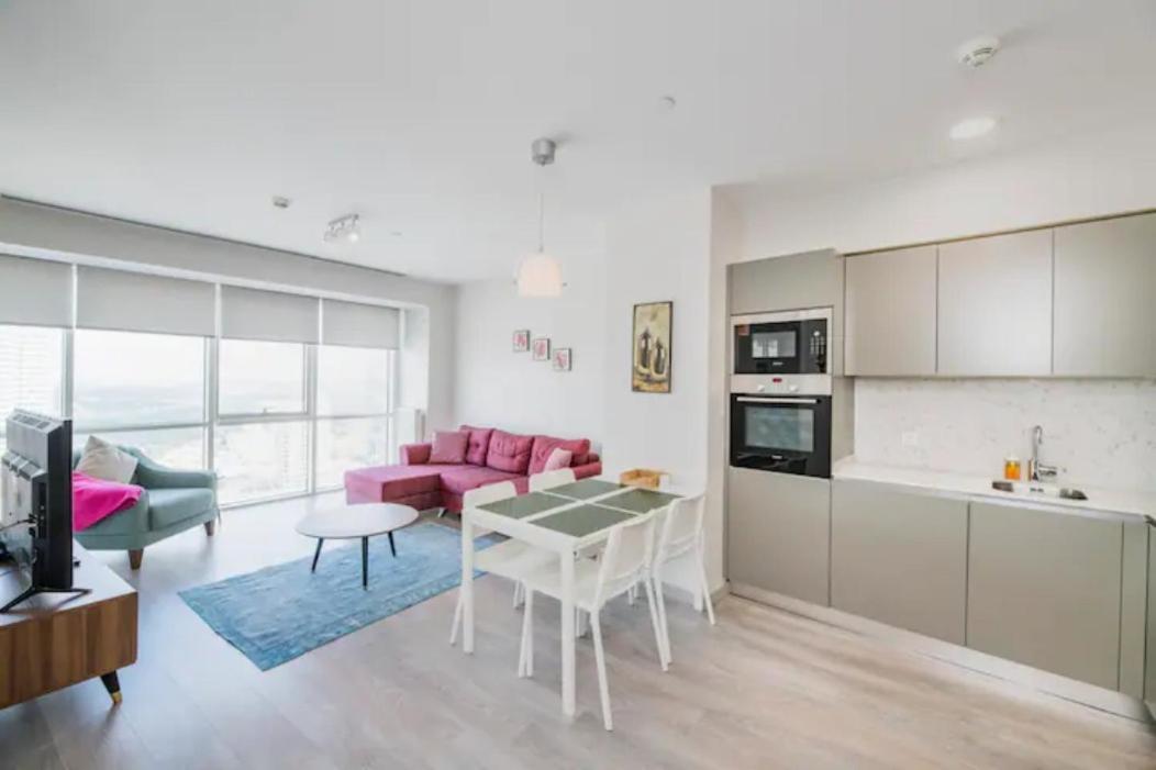 5 Etoiles 26 Eme Etage 2 Plus 1 Avec Piscine İstanbul