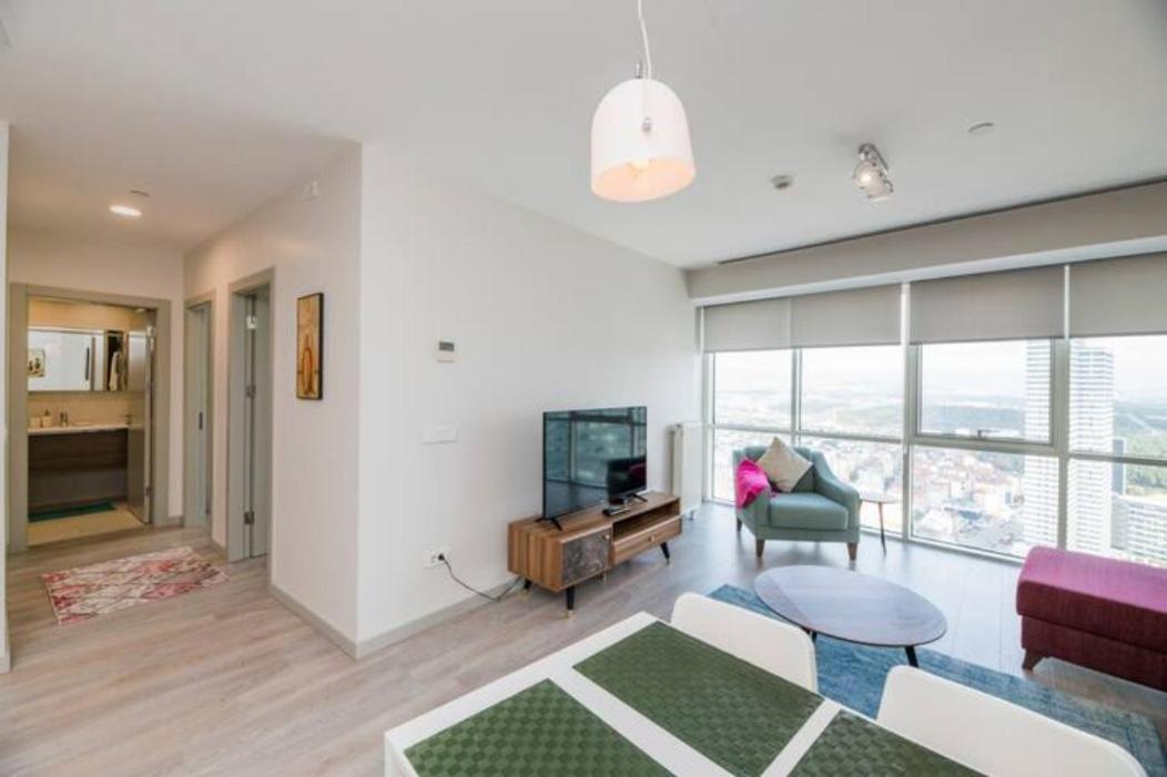 5 Etoiles 26 Eme Etage 2 Plus 1 Avec Piscine Daire *